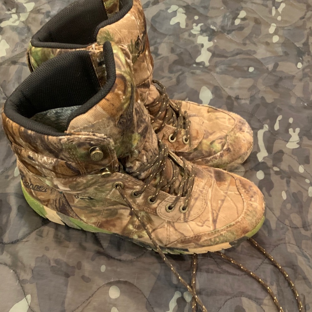 Danner lightweight hunting boots